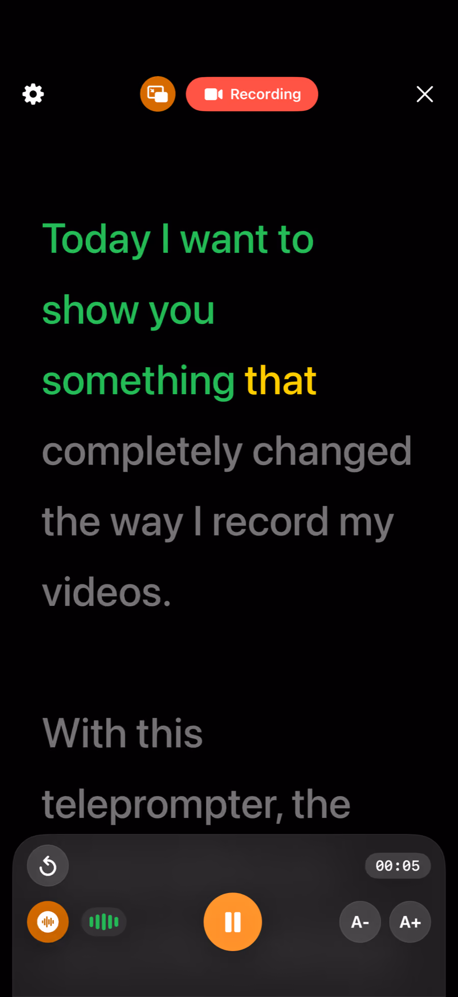 The prompter during a recording: words already read turn green and the current word is highlighted